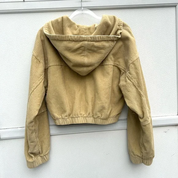Urban Outfitters BDG Corduroy Jacket Pockets Hoodie Cropped Oversized Tan Sz XS - Picture 9 of 10